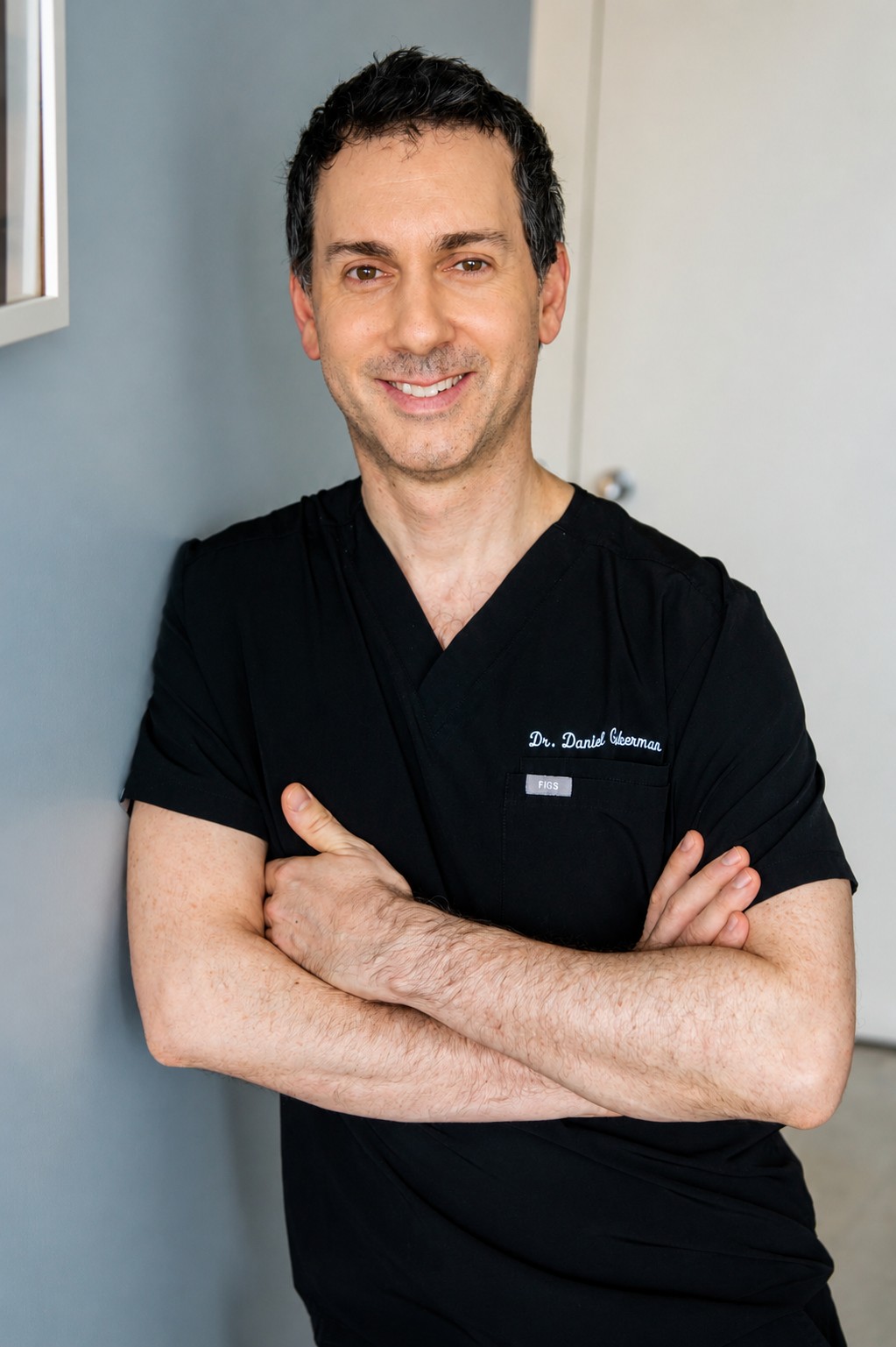Dr. Daniel S. Guberman, MD, FRCS(C), plastic surgeon in Westmount, Montréal
